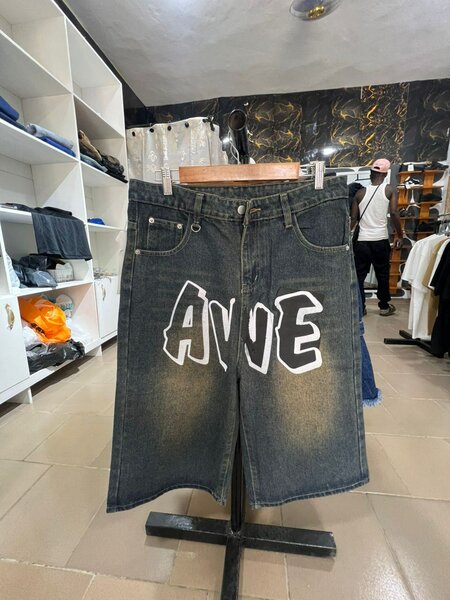 Short en jean délavé tendance