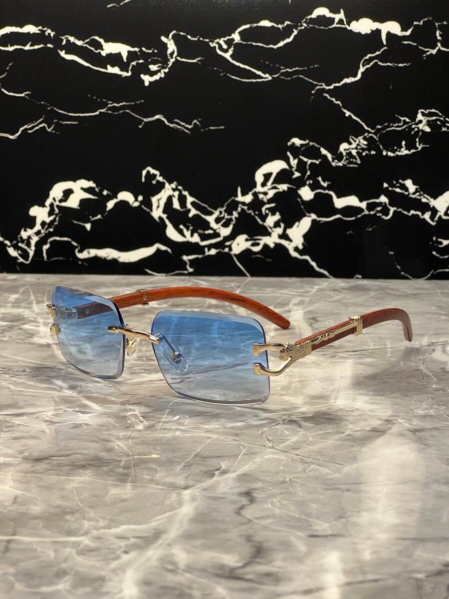 Lunette Cartier Class Business