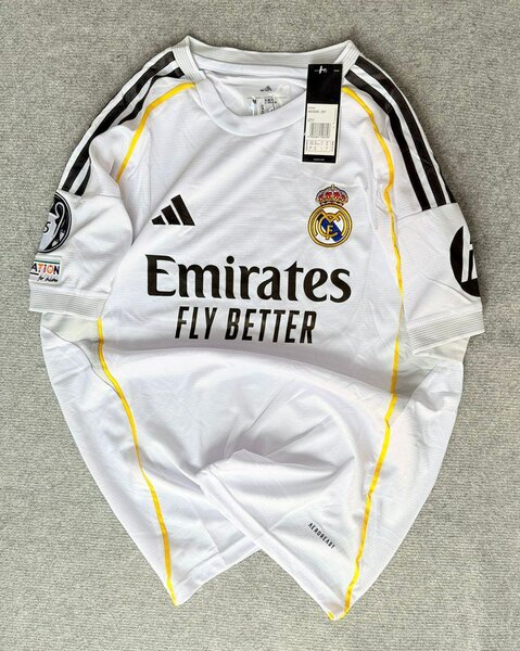 Maillot de Football Homme Réel