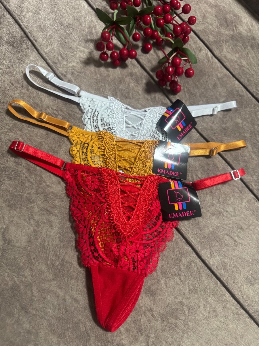 Culotte en dentelle  échancrée