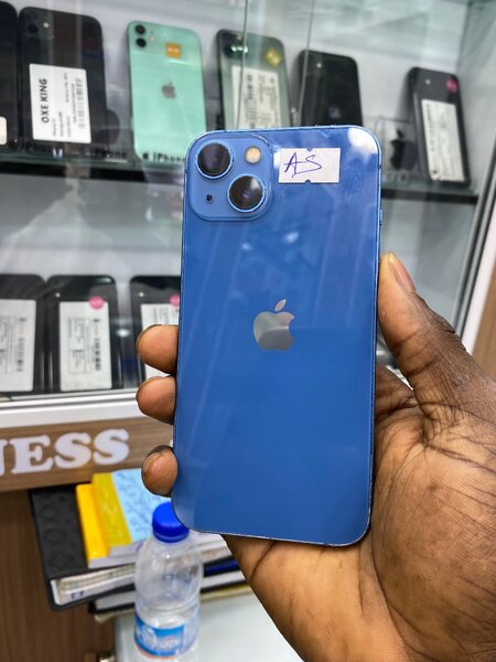 iPhone 13 Bleu Débloqué