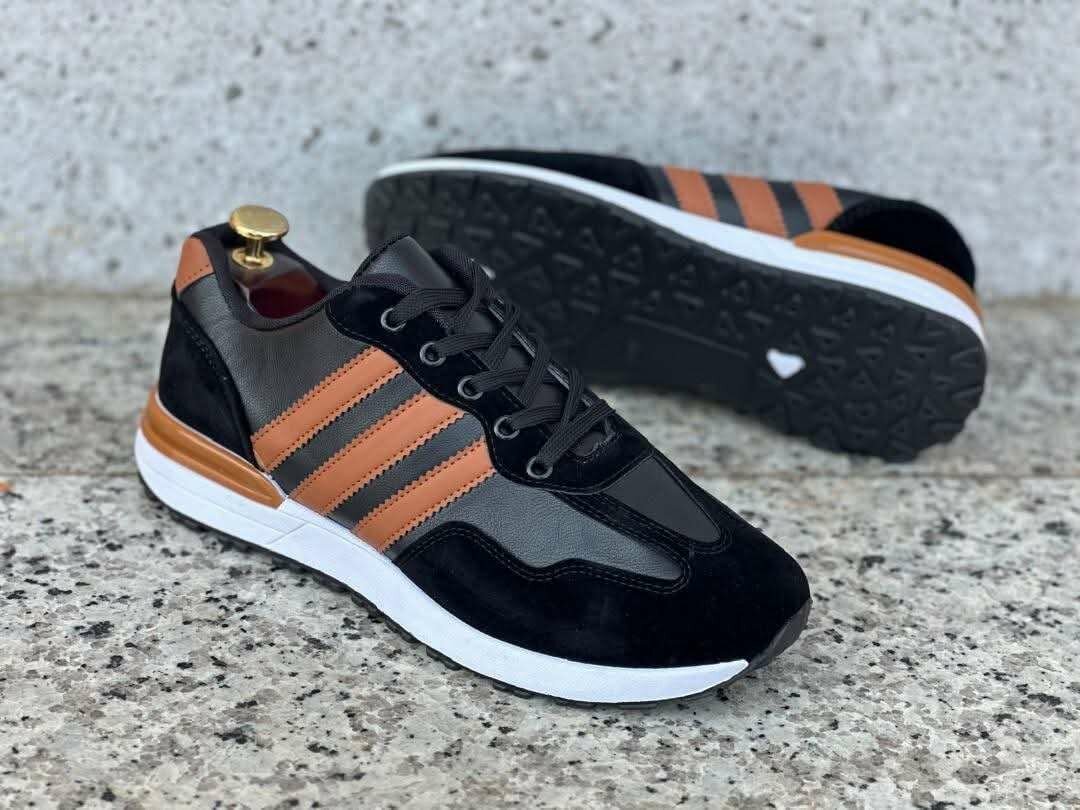 Chaussures de sport en cuir tendance