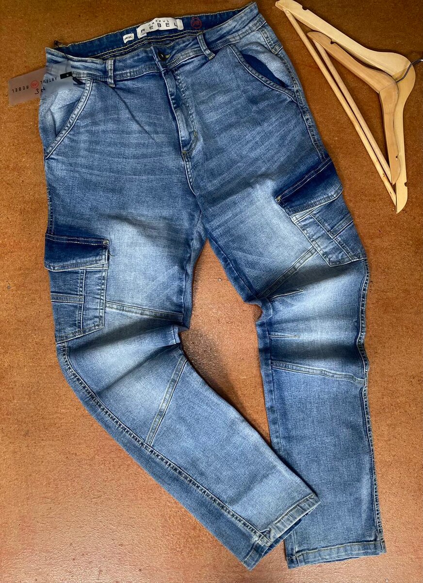 Pull&Bear Cargo Jeans 