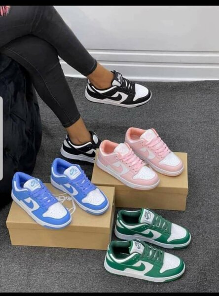 Fancy sneakers low cut