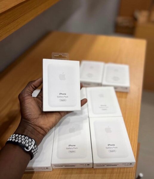 iPhone Battery packs, wireless.