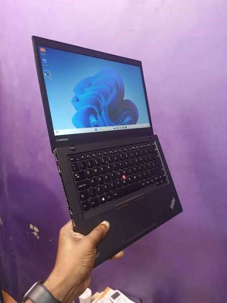 LONOVO THINKPAD laptop