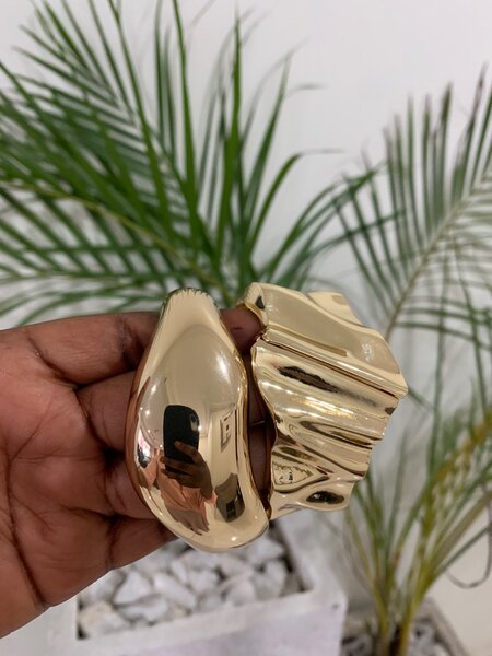 Ladies bracelets/bangles