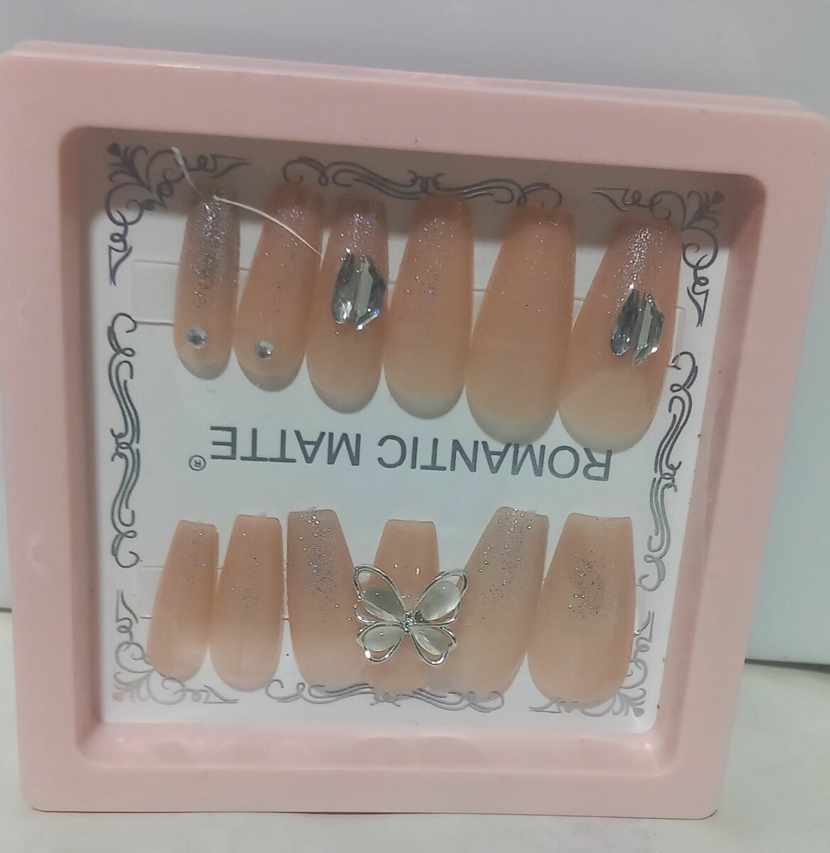 Ongles Press-On Papillon