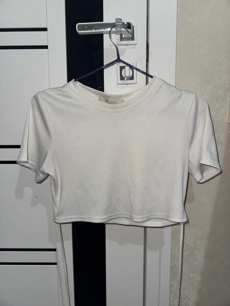 Топ с повязкой на талии