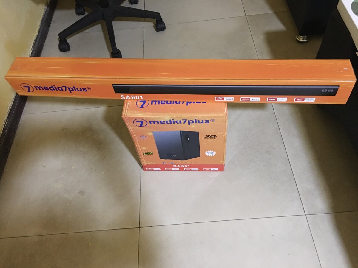 Media7plus Soundbar + Woofer