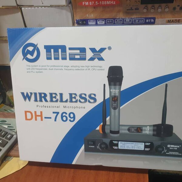 Microphone sans fil Max DH-769