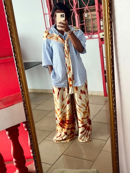 Ensemble fluide à motifs