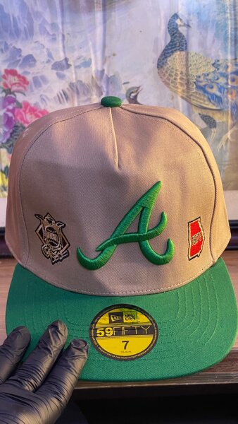 Casquette "A" beige et verte