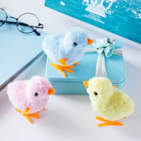 Poussin  peluche colorées