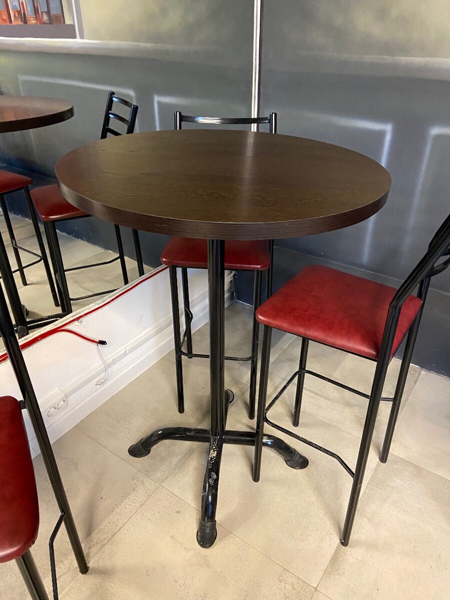 Столы пр 5000(10шт)   Стулья по 1500 (45шт)