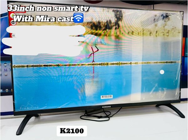 33inch non smart tv With Mira cast