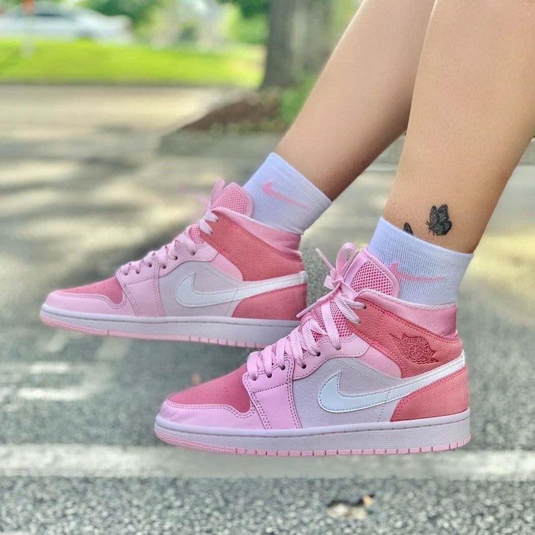 Air Jordan 1 Pink
