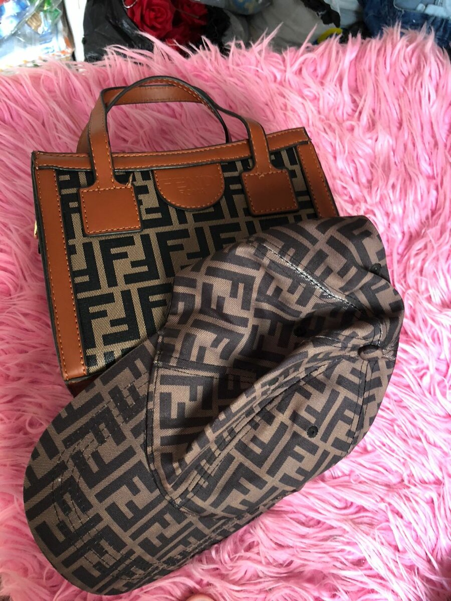 Sac à main en toile de luxe