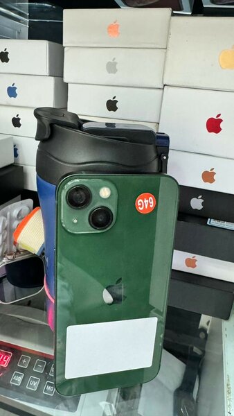 iPhone 13 Simple 128G Quasi Neuf