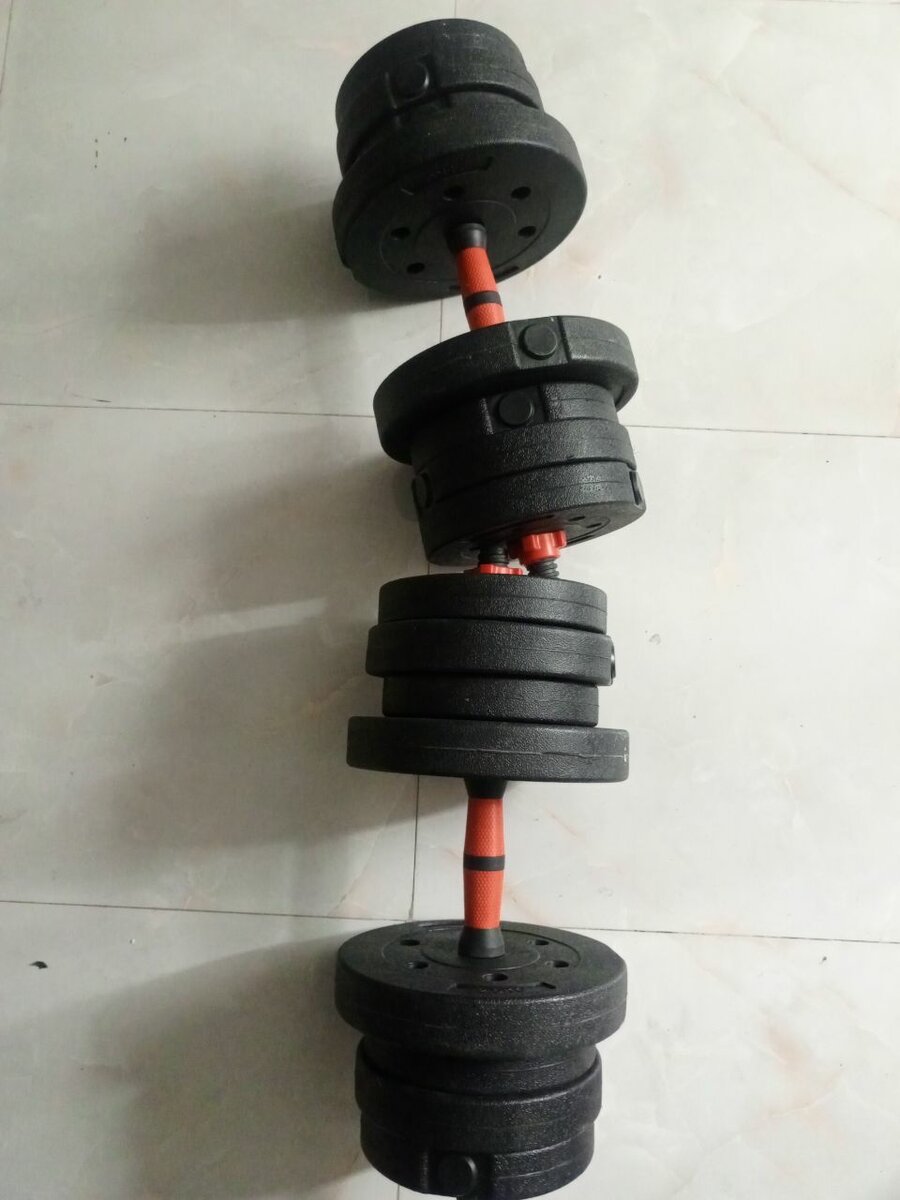 Adjustable Dumbells with weights included
