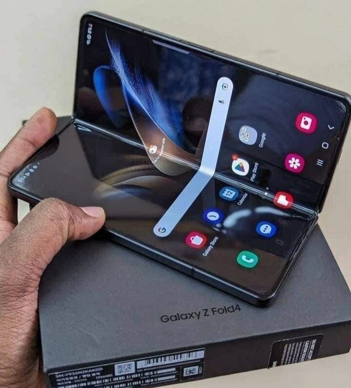Samsung Galaxy Z Fold4