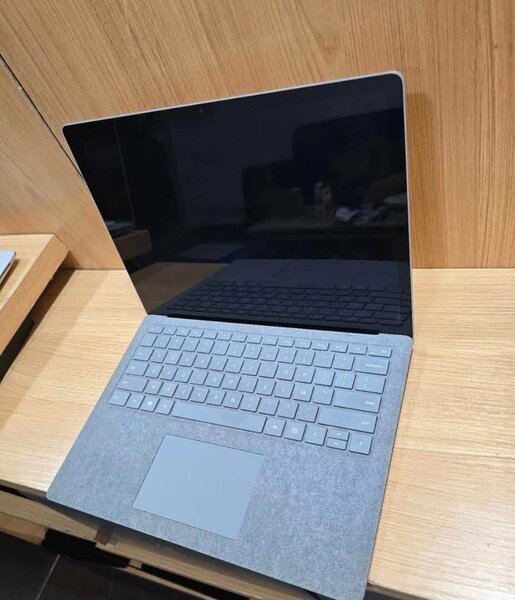 Ordinateur portable HP moderne