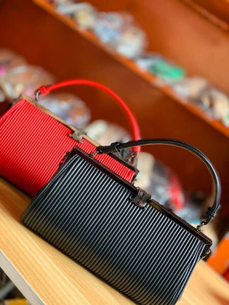 Sleek modern  handbag