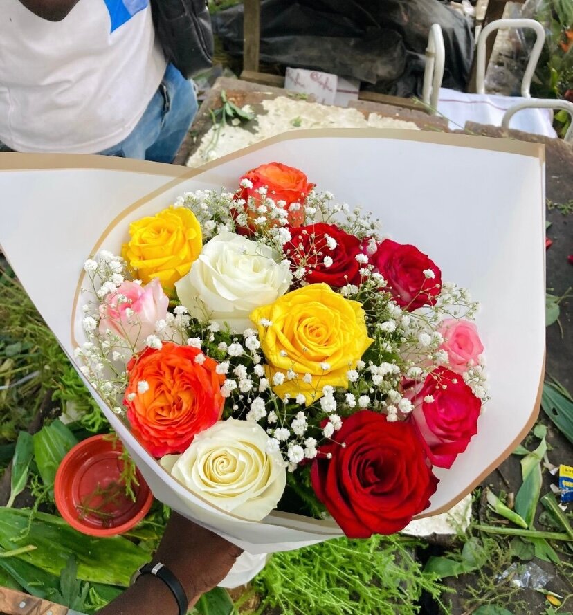 Bouquet de Roses Éclatantes