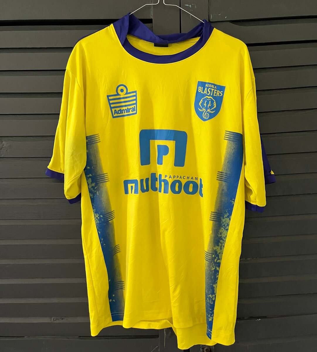 Maillot de football Kerala Blasters