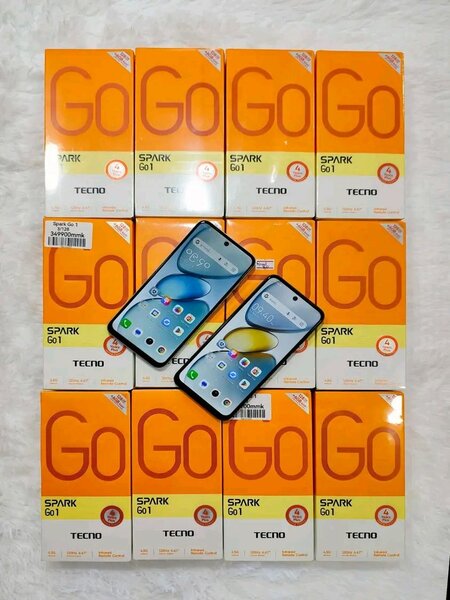 TECNO SPARK GO1 128GB 8GB RAM Première copie conforme dubaï