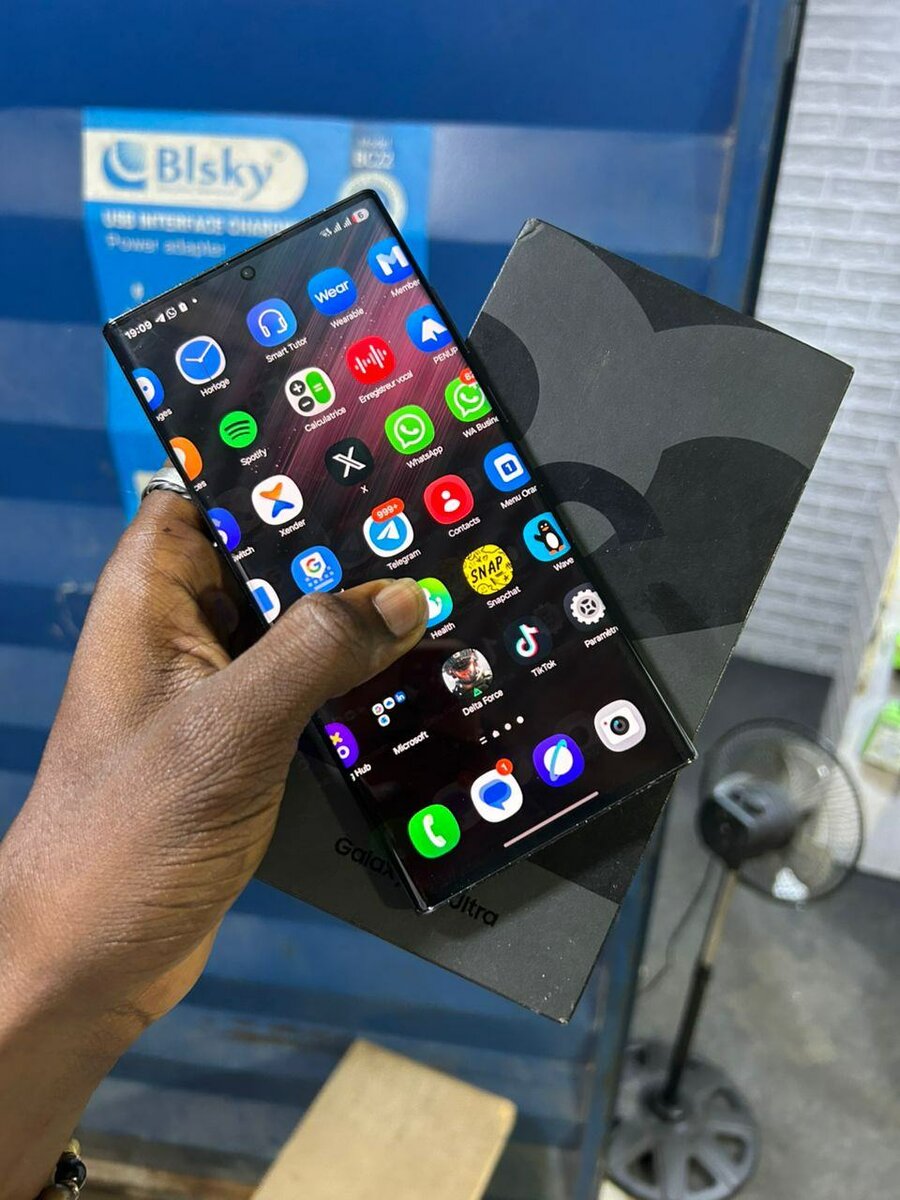 Samsung Galaxy S22 ultra 256go