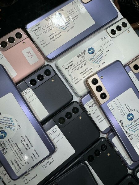 Samsung s21 simple 5G capacité 128gigas ram8