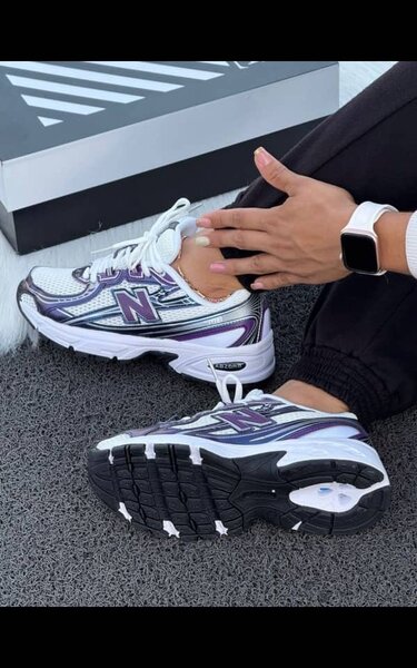 Women's Running Sneakers