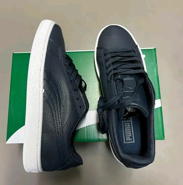 Puma Suede