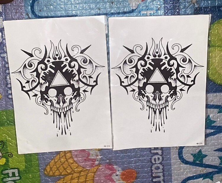 Tatouages temporaires tête de mort