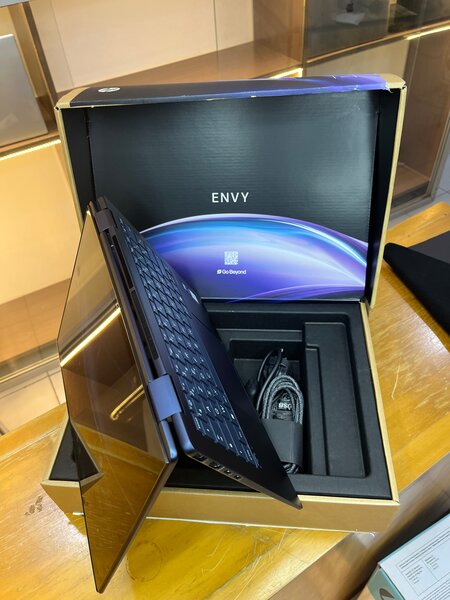 Ordinateur Portable HP Envy