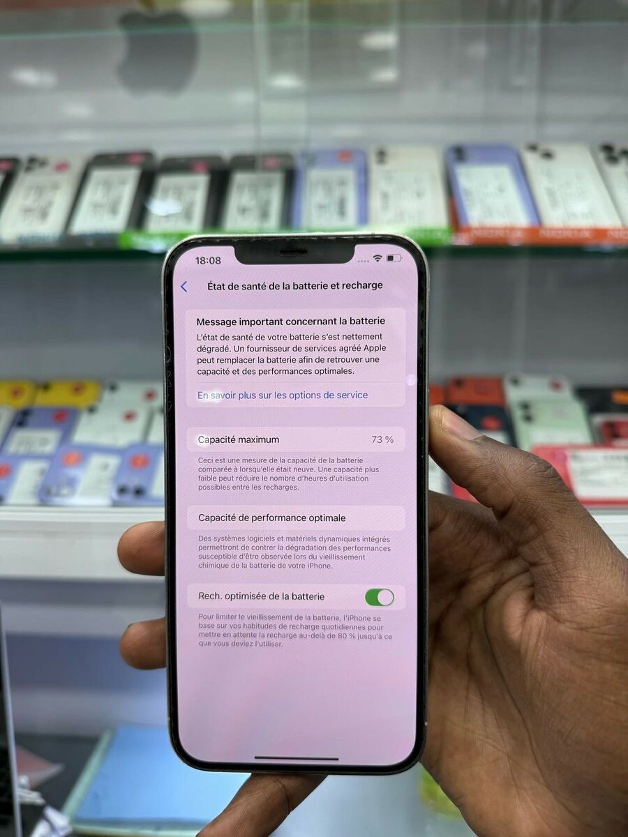 iPhone 12 Pro Max 128go en bon