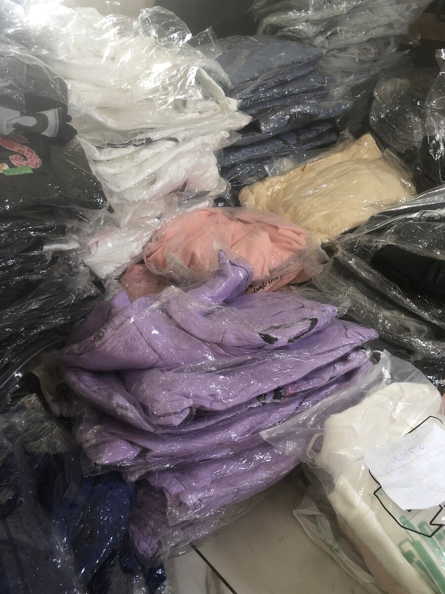 Pull avec capuche 2000f à 6 pi