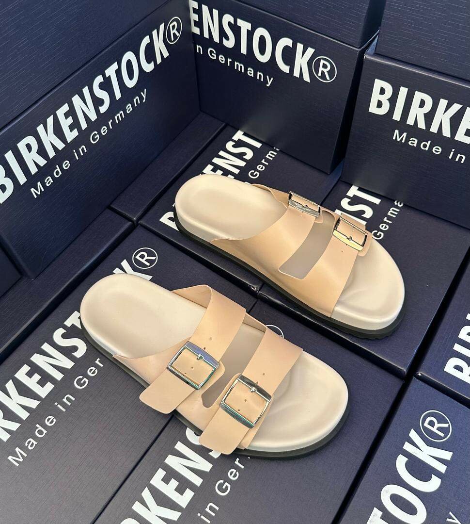 High quality branded slippers