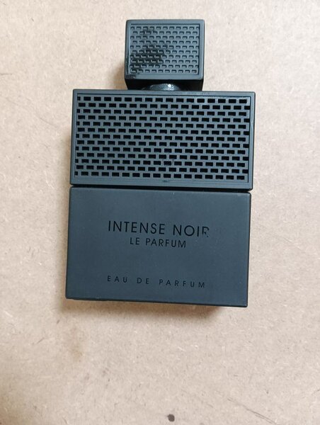 Intense Noir Eau de Parfum