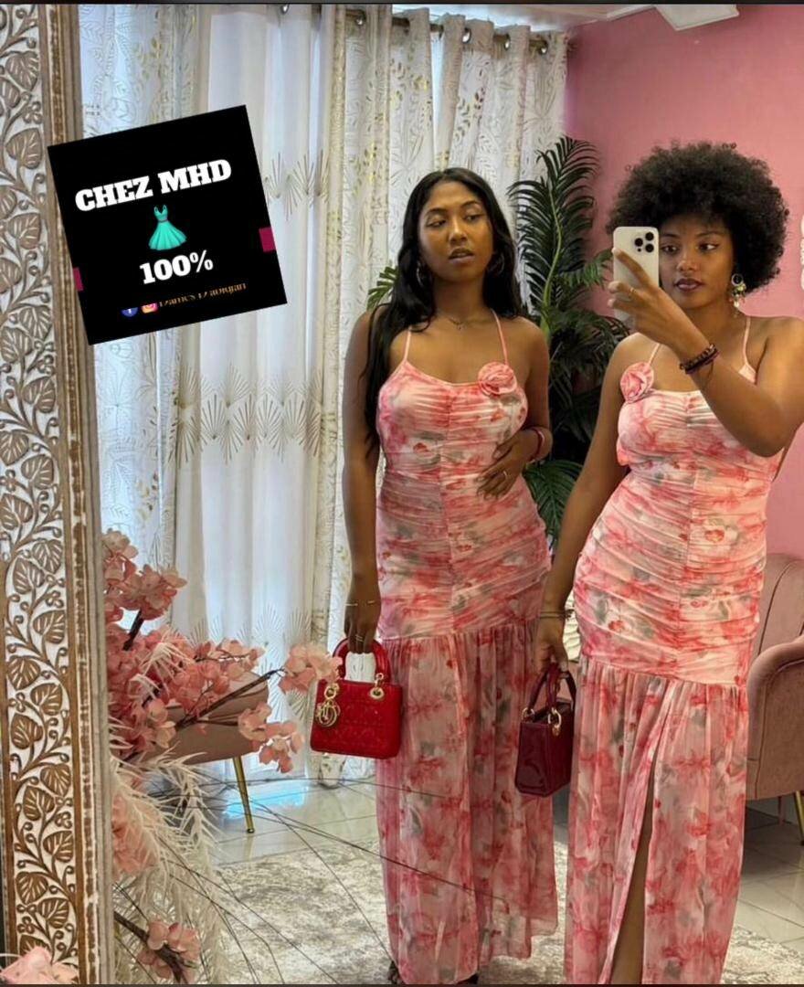 Robe Longue Jaune Élégante