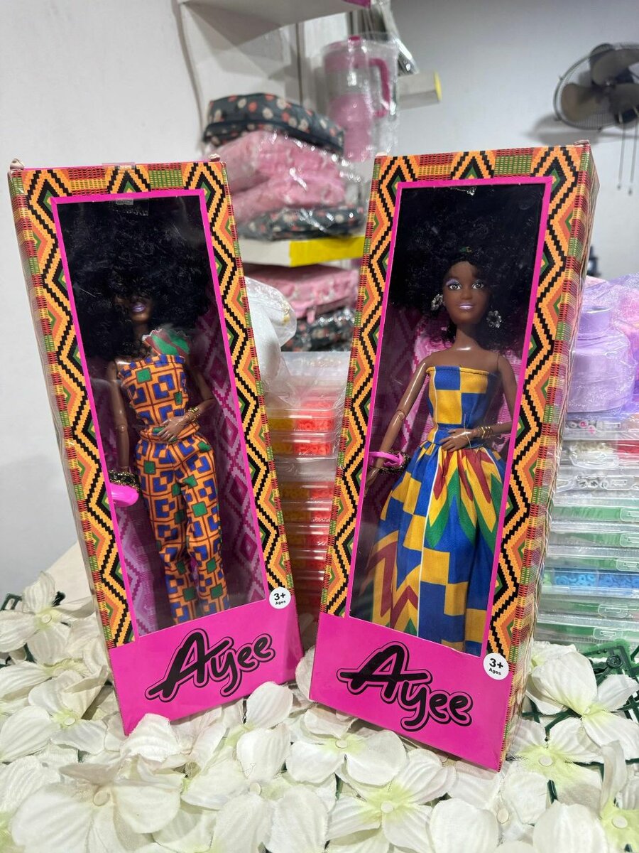 Poupée Ayee Collection Colorée