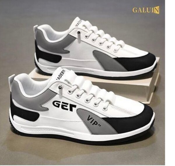 Chaussures sport blanches VIP