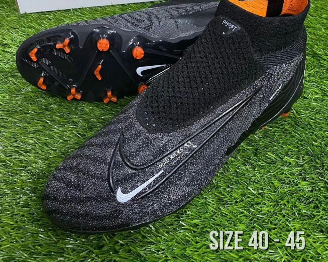 Nike MAD KICKS dark grey football boots 