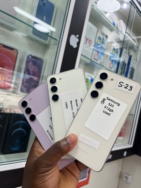 Samsung S23 256 GO