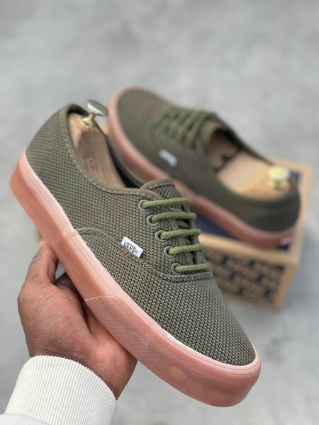 Chaussures en toile élégantes unisexes