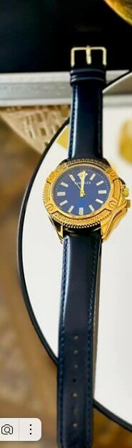Women's watch with leather bracelet blue