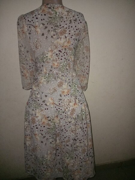 Robe fleurie élégante
