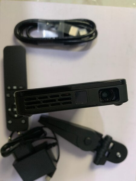 MINI LED 4k PROJECTOR