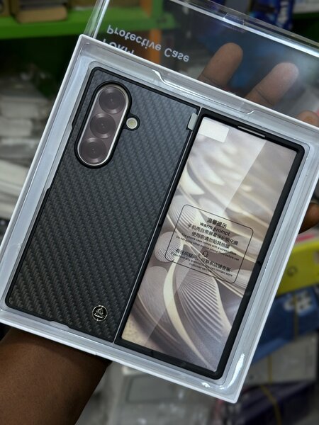 Coque carbone pliable Samsung